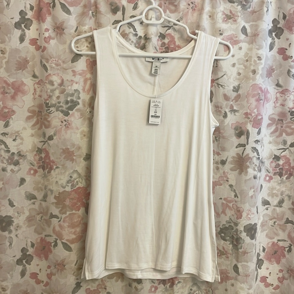 NWT White House Black Market Scoop Foundation Tank - Size XS - White